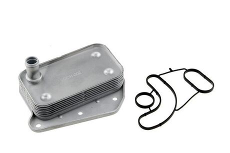 CCLCH002 Nty Радиатор масляный MB Sprinter/Vito OM611/646 (теплообменник)