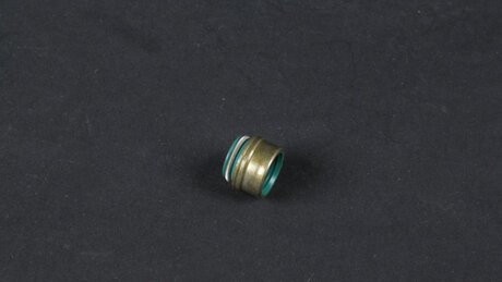 12021100 AJUSA Уплотнительное кольцо, стержень кла