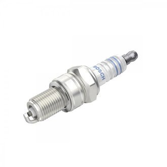 0242235915 BOSCH Свеча зажигания wr7dcxe 1.1 nickel (lada, niva) (4 шт.) (пр-во bosch)