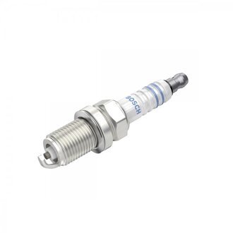 0242236561 BOSCH Свеча зажигания fr7kc+ nickel (toyota) (пр-во bosch)