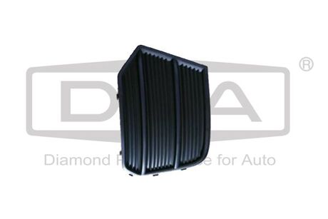 88071822302 DPA Решетка противотуманной фары правой (черная) Audi Q3 (11-) (88071822302) DPA