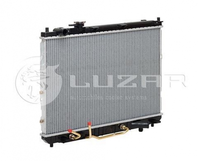 LRc 081FB LUZAR Радиатор охлаждения Carens 1.8/2.0 (99-) АКПП (LRc 081FB) Luzar