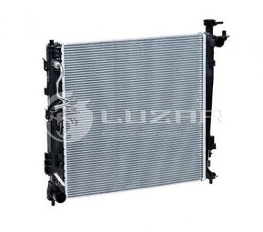 LRc 081Y0 LUZAR Радиатор охлаждения Sportage 1.7CRDI/2.0CRDI (10-) АКПП (LRc 081Y0) Luzar
