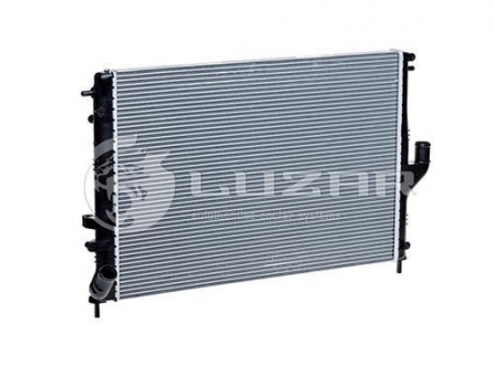 LRc 09198 LUZAR Радиатор охлаждения Logan 1.4,1.6 (08-) / Duster 1.6/2.0 (10-) АКПП (алюм-паян) (LRc 09198) Luzar