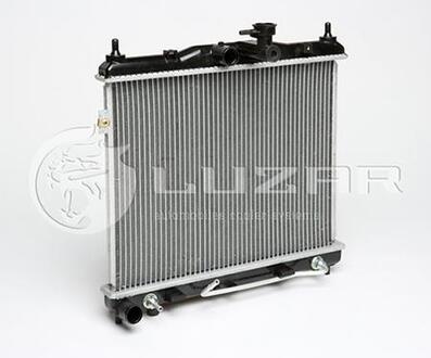 LRc HUGz02235 LUZAR Радиатор охлаждения Getz 1.1/1.3/1.4/1.6 (02-) АКПП (алюм) (LRc HUGz02235) Luzar