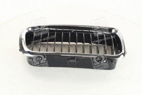 014 0092 912 TEMPEST Решетка в капоте пра. bmw 7 e38 (пр-во tempest)