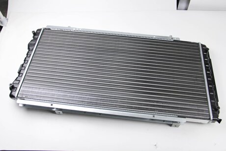 D7P001TT THERMOTEC Радиатор системы охлаждения Fiat Dukato, Citroen Jumper 2.0-2.8TDi 94>
